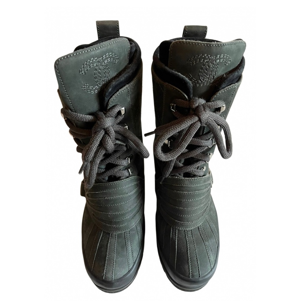 Chanel leather winter ankle boots, Sz EU 38, US 7, 100% Authentic!